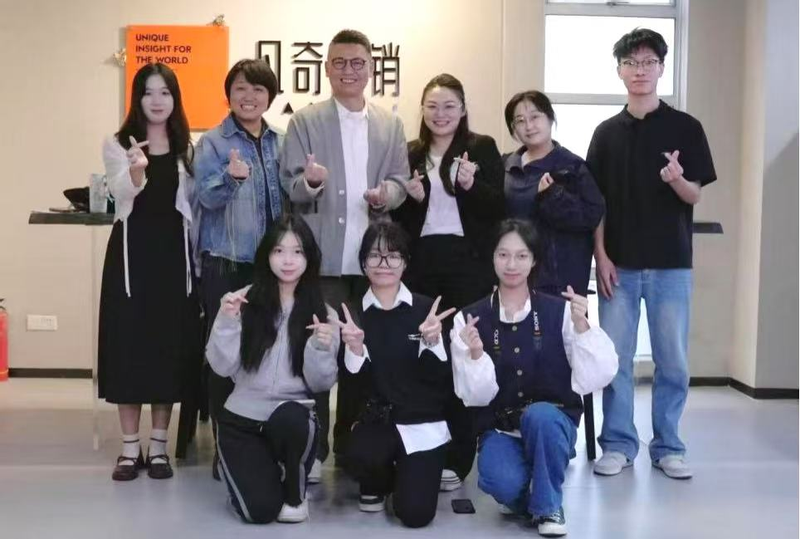 品牌数智化传播团队赴凡奇营销调研